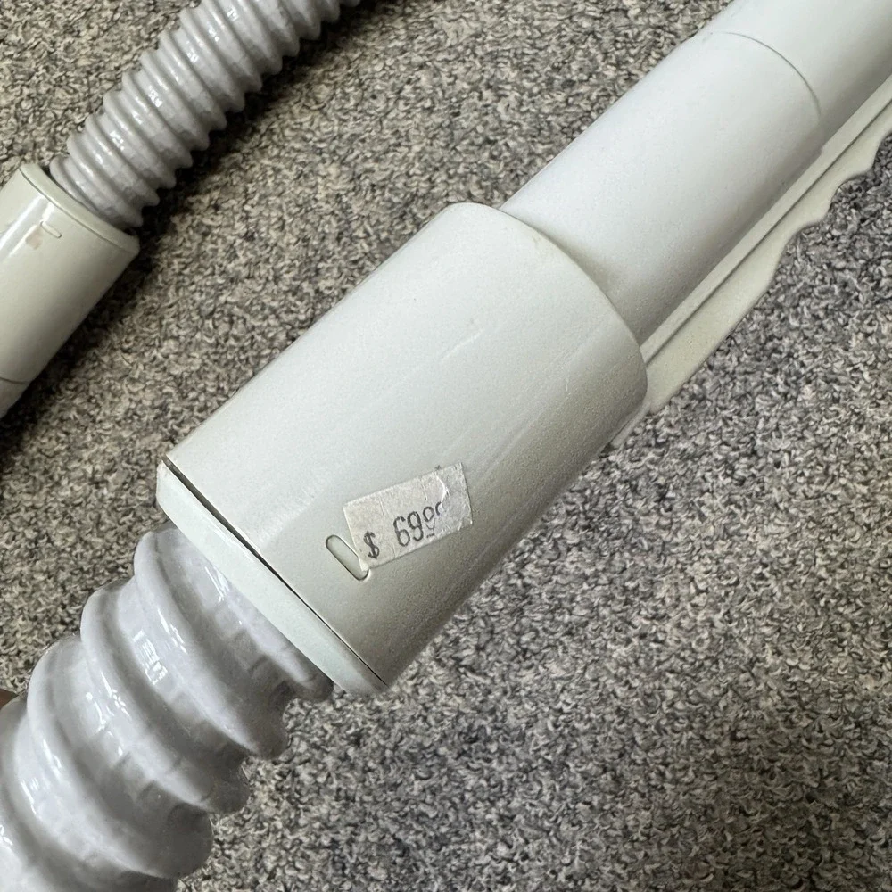 Electrolux Epic Series 6500 SR Vacuum Accessory Hose & Handle Attachment Works